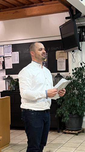 Foto-24.03.23-19-52-28