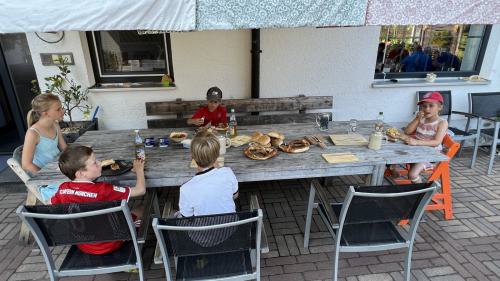 Foto-09.06.23-18-05-12