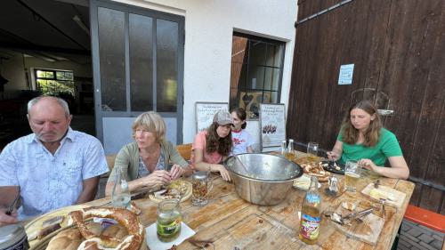 Foto-09.06.23-18-25-56