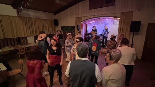 Foto-04.02.24-00-31-15